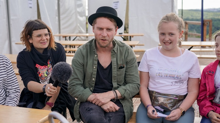 Meet&Greet mit Namika und Johannes Oerding beim SR1 Alm Open Air